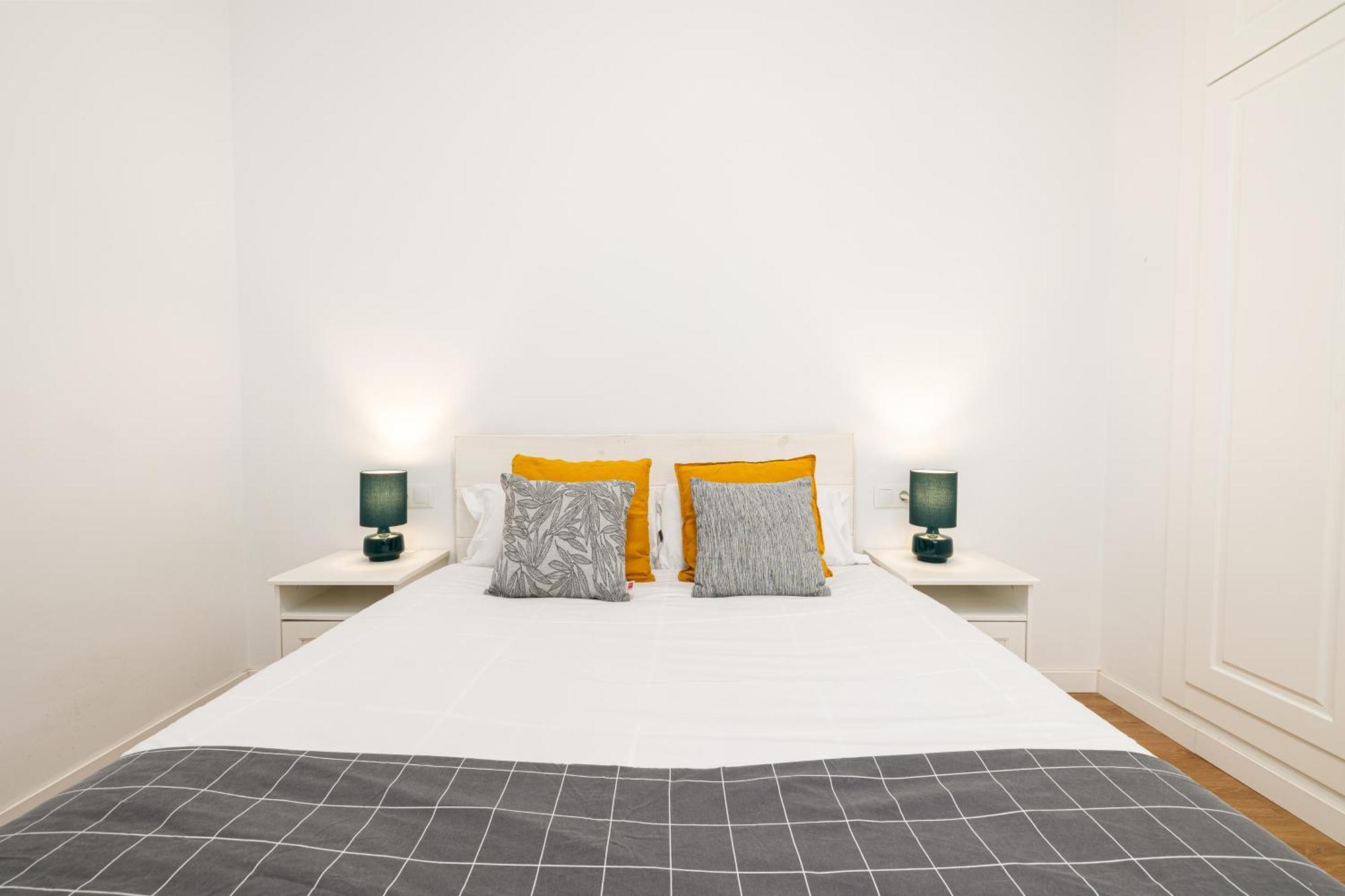 Holidays2Malaga Old Town Apartment ภายนอก รูปภาพ