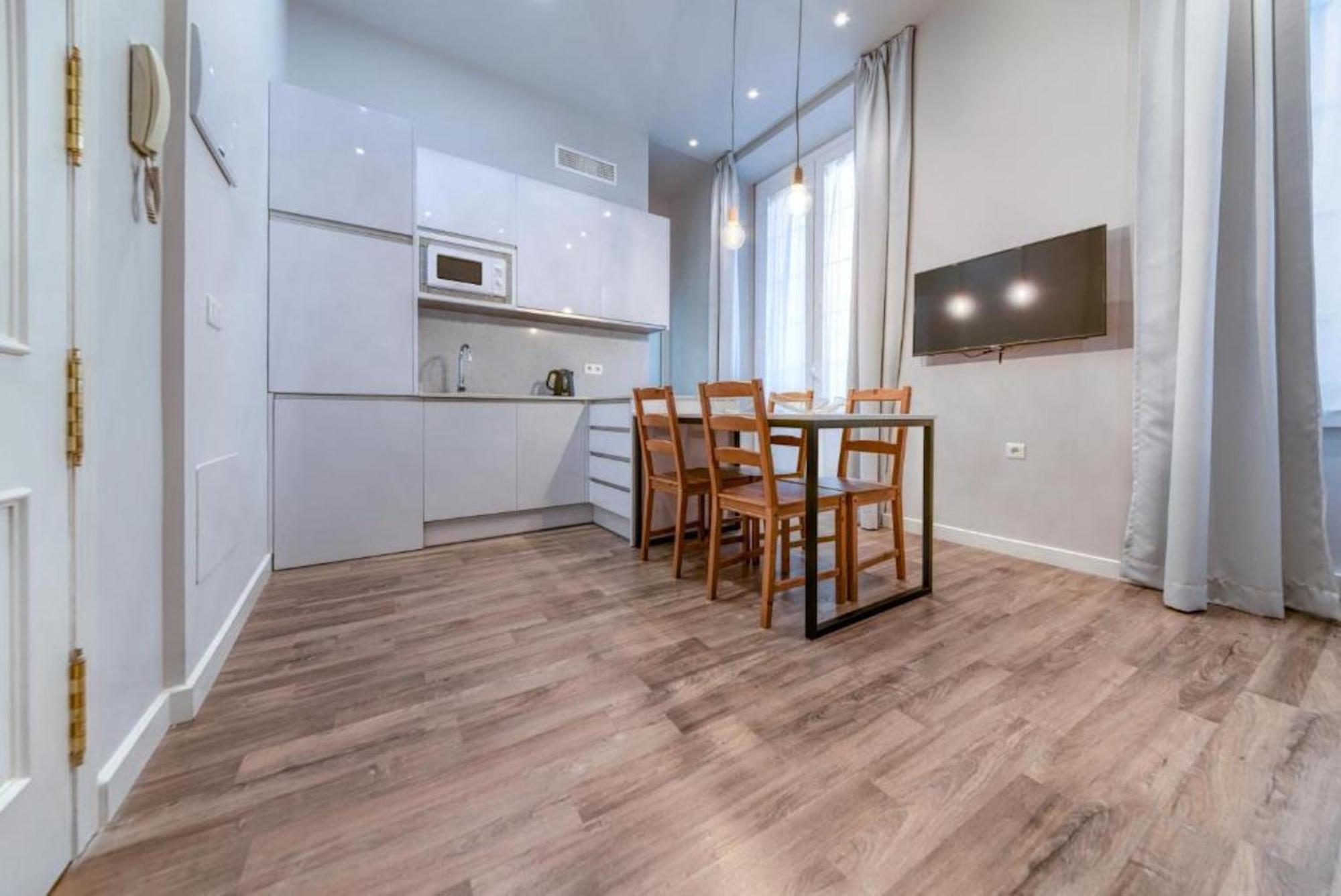 Holidays2Malaga Old Town Apartment ภายนอก รูปภาพ