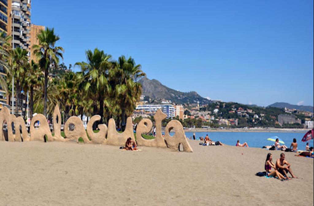 Holidays2Malaga Old Town Apartment ภายนอก รูปภาพ